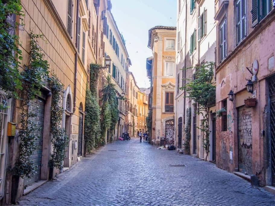 Charm And Relax In Trastevere Roma Exterior foto